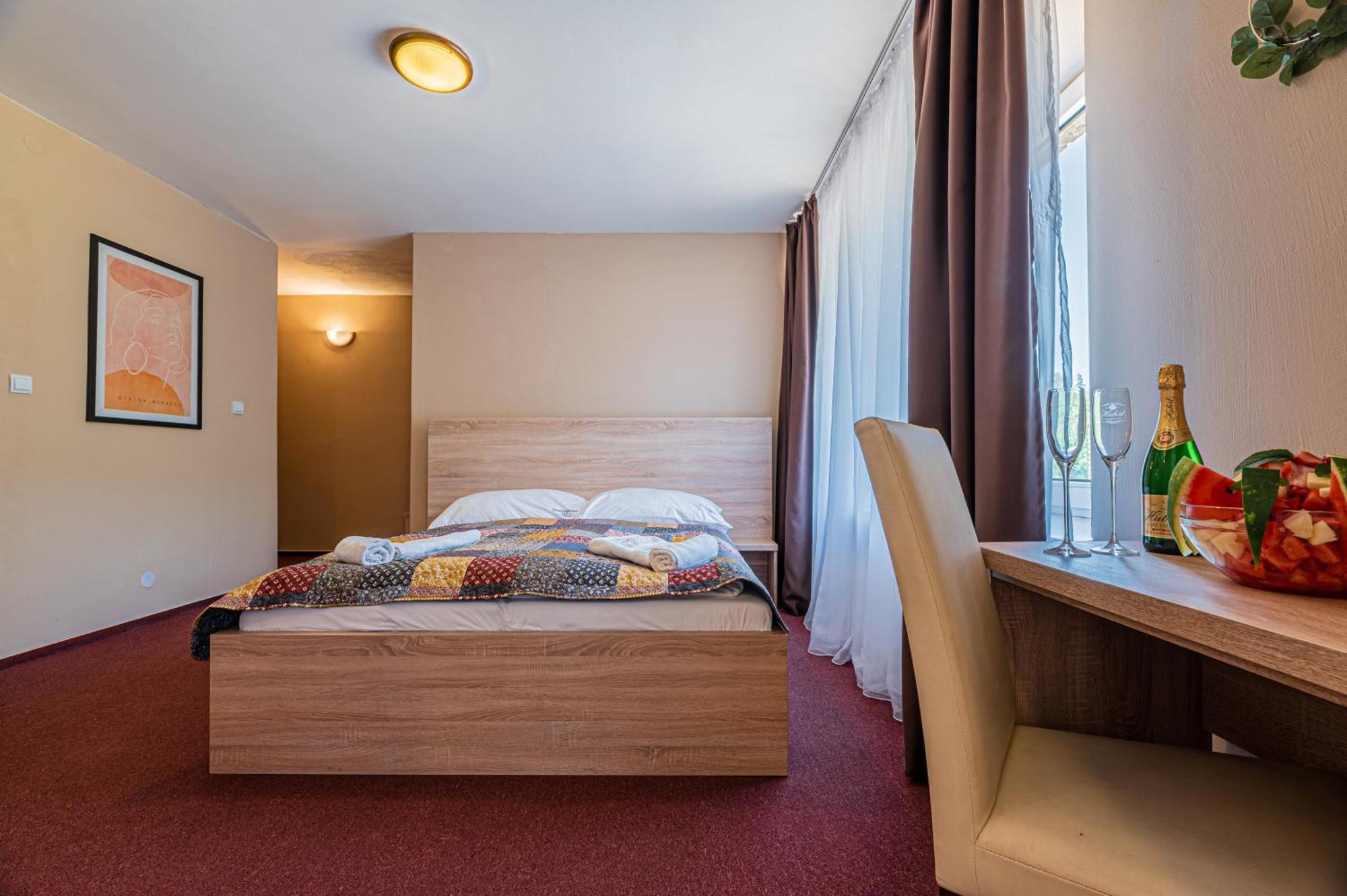 Grand Hotel Rooms Spišské Tomášovce 외부 사진