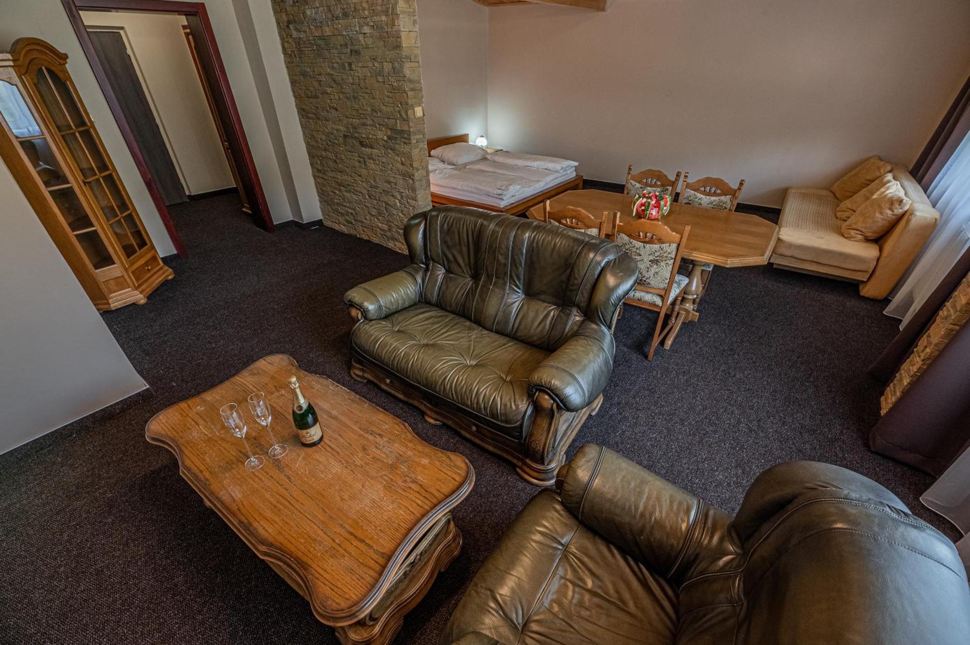Grand Hotel Rooms Spišské Tomášovce 외부 사진