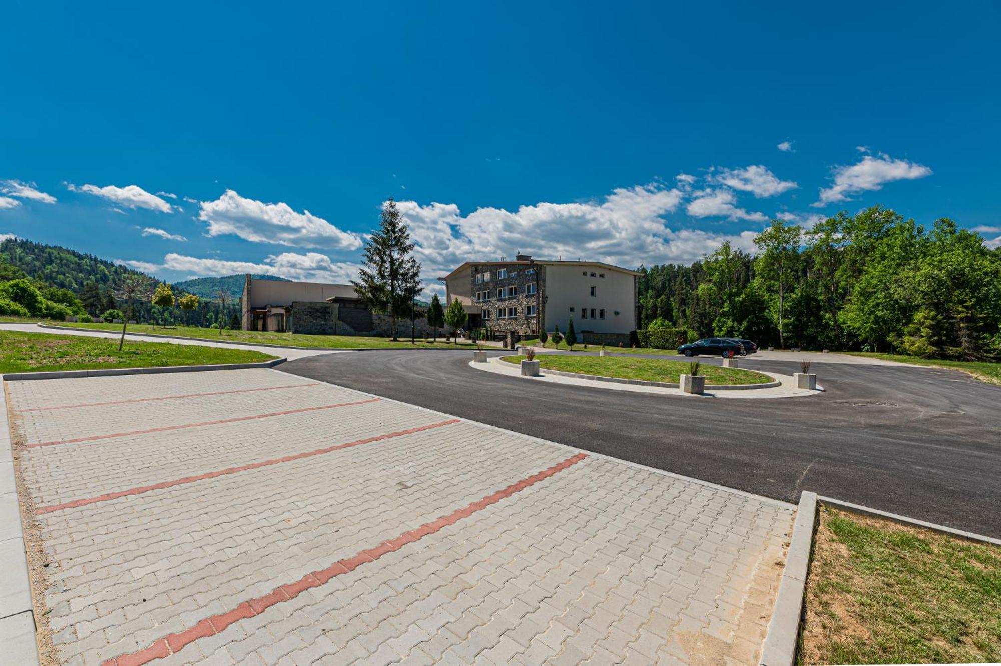 Grand Hotel Rooms Spišské Tomášovce 외부 사진