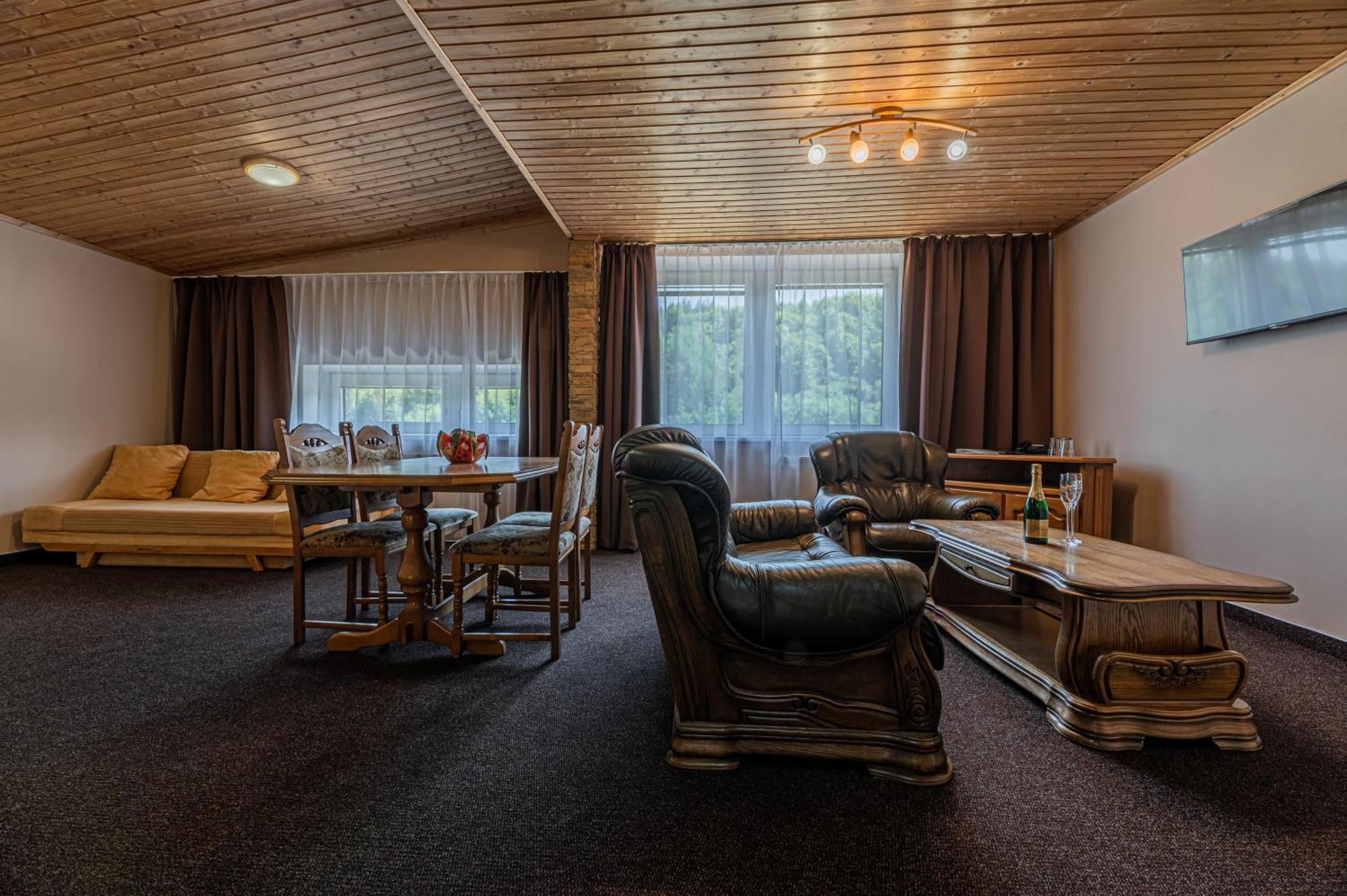 Grand Hotel Rooms Spišské Tomášovce 외부 사진